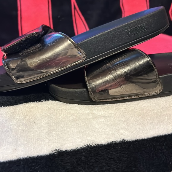 Pink by Victoria secret slides - Picture 5 of 6